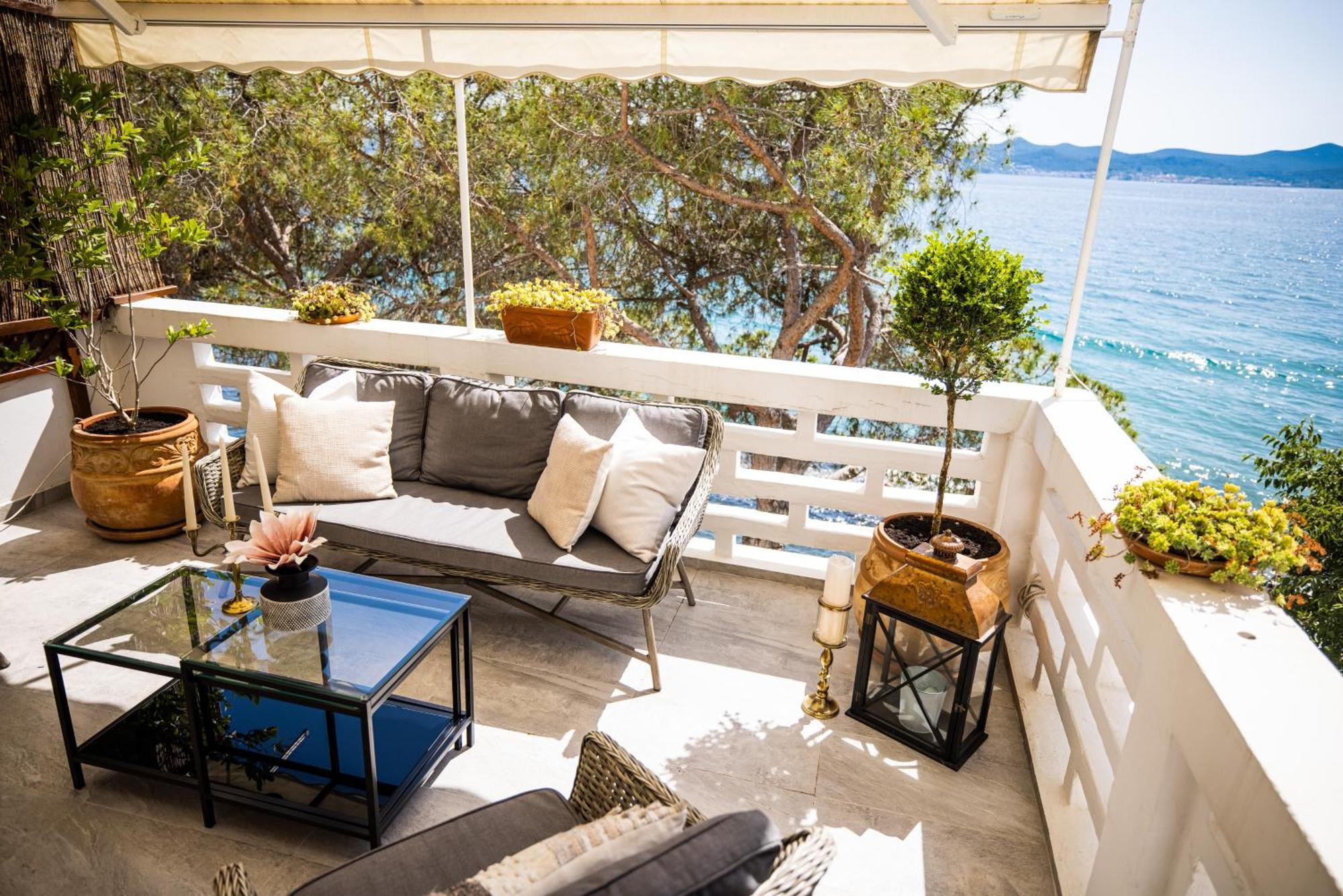 Zadar Center Beach Apartment - Directly On The Sea Exterior photo